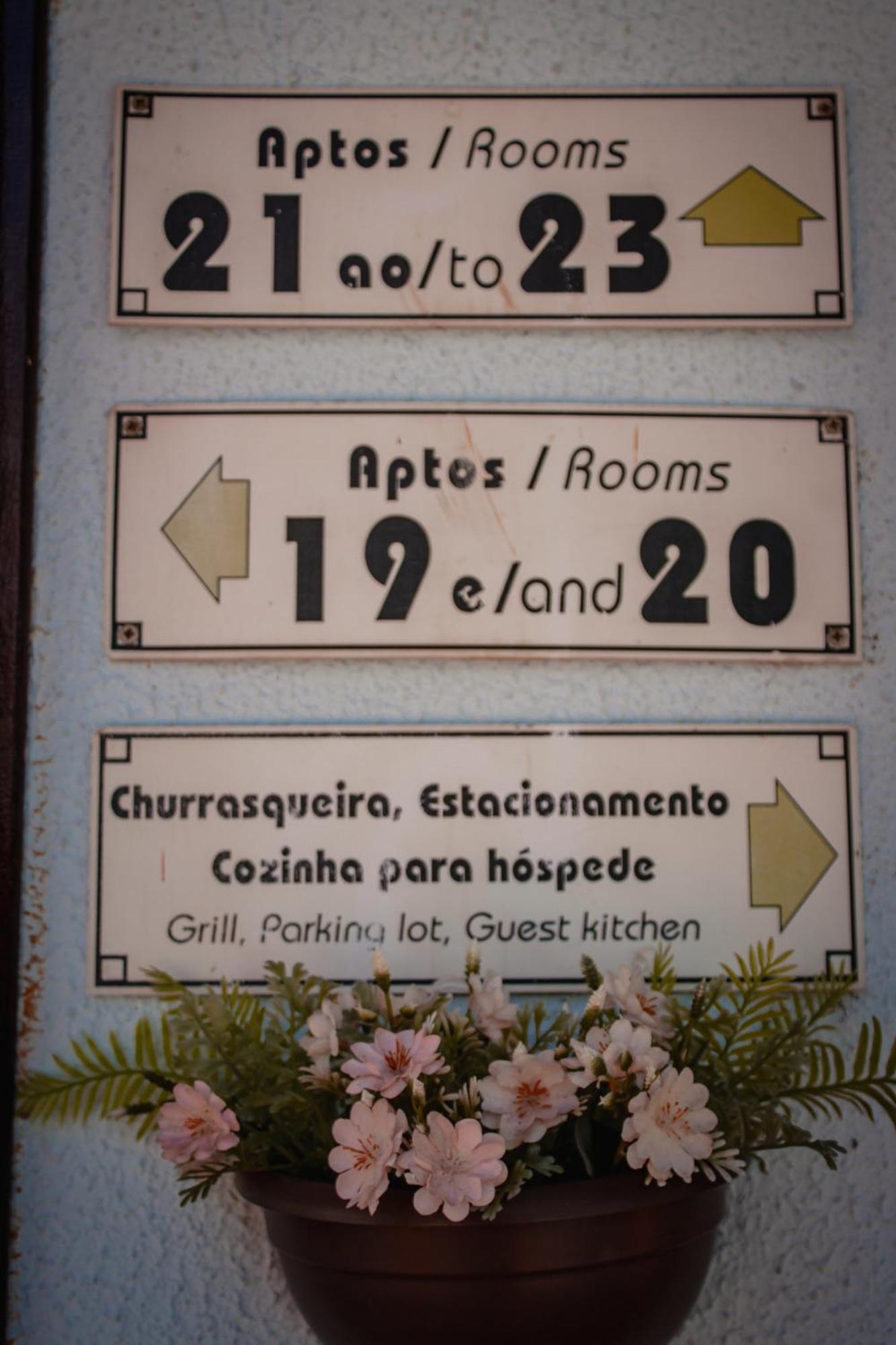 Hotel E Pousada Caroline Фос-ду-Игуасу Экстерьер фото