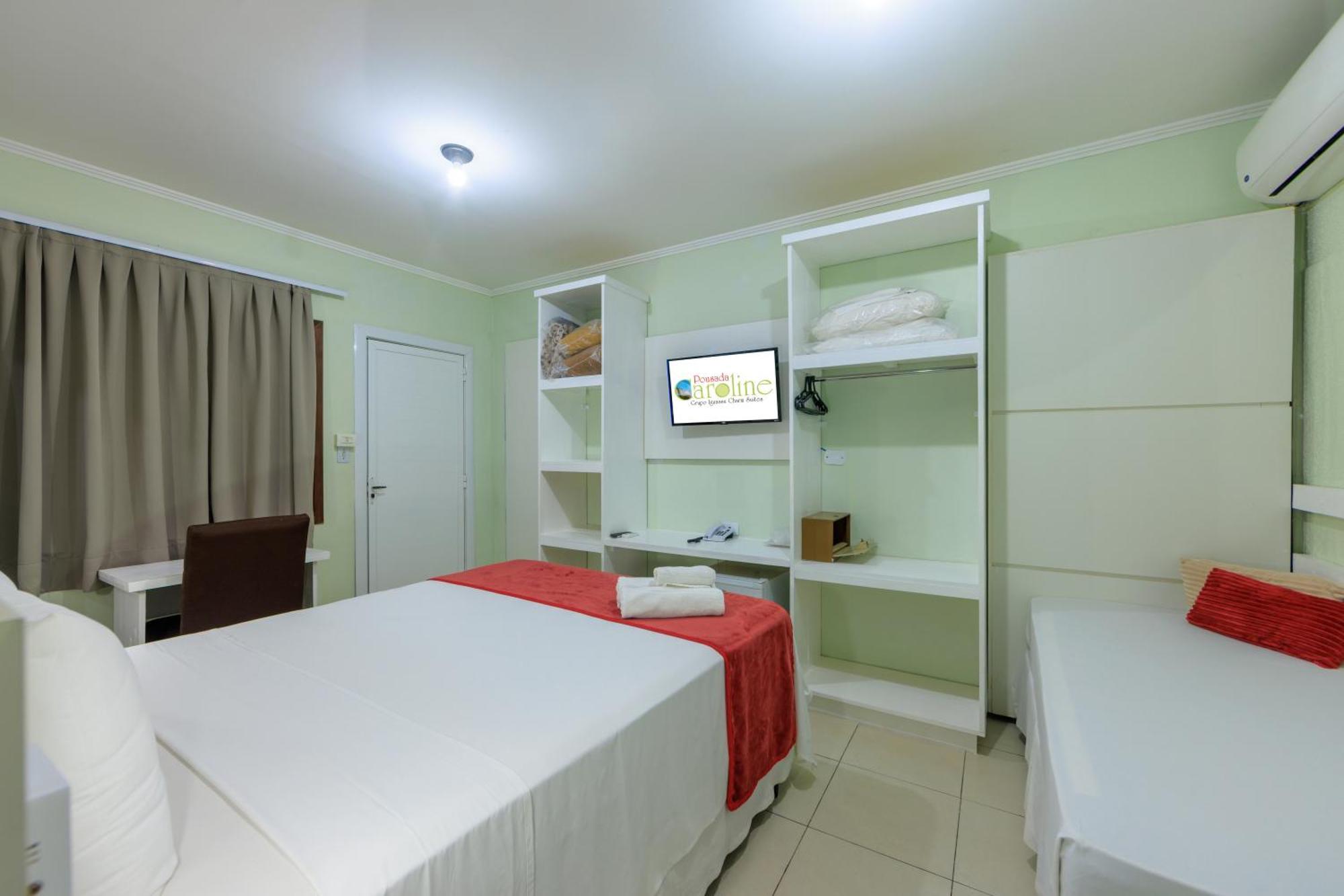 Hotel E Pousada Caroline Фос-ду-Игуасу Экстерьер фото